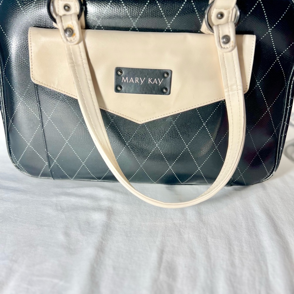 Sold Mary Kay Quilted Black and Cream Shoulder Bag
